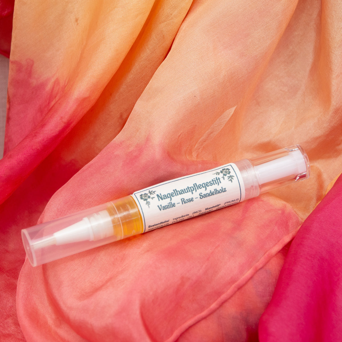 Nagelhautpflegestift Vanille - Rose - Sandelholz